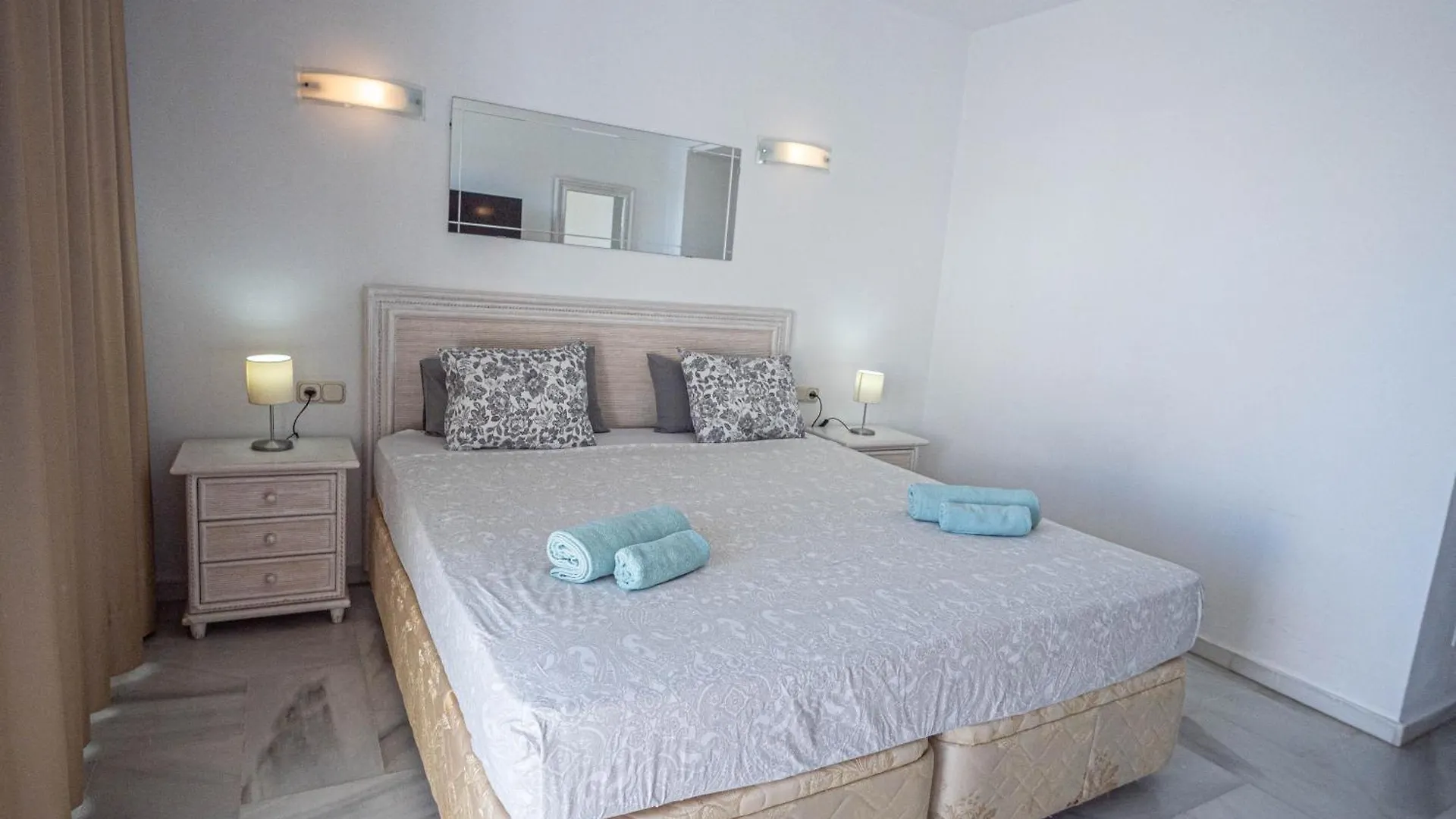 Apartment The Perfect Holiday Location Benalmadena Spain